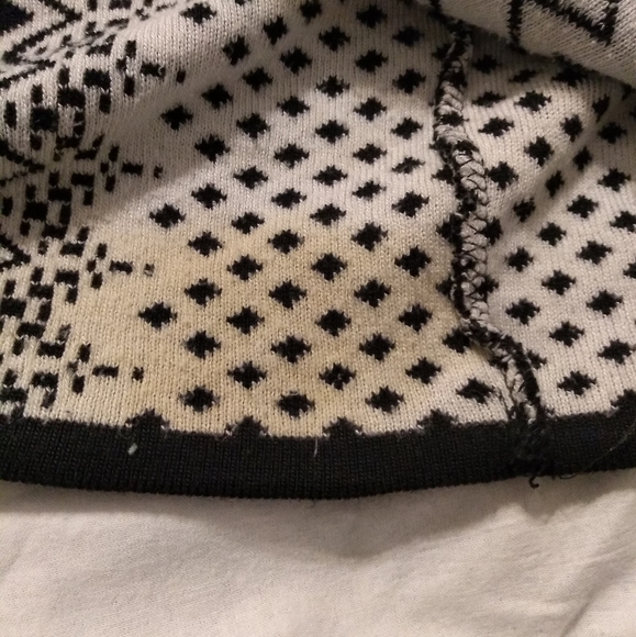 Hera Collection Black & White Patterned Dress - Picture 8 of 9